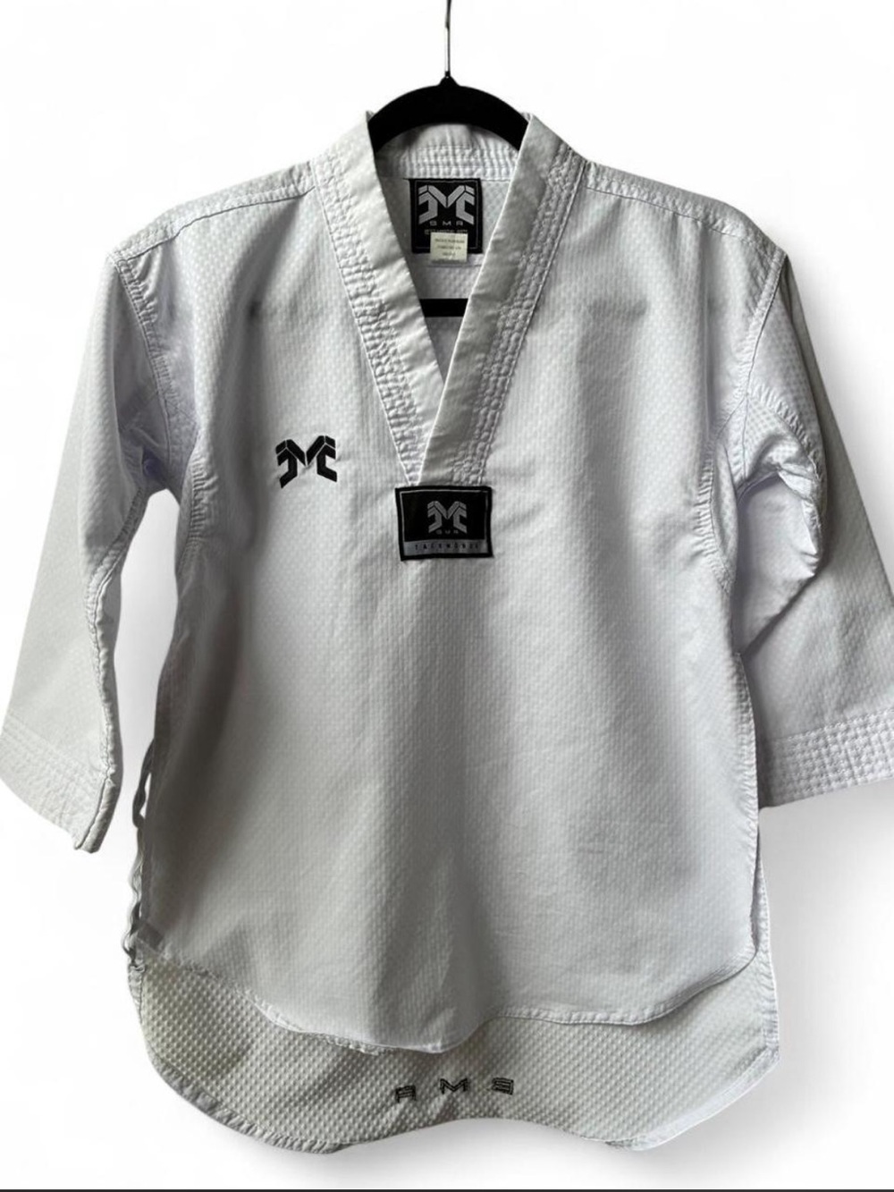 BMA Best Martial Arts Taekwondo Uniform Dobok Top White V-Neck Unisex Kids Sz 00